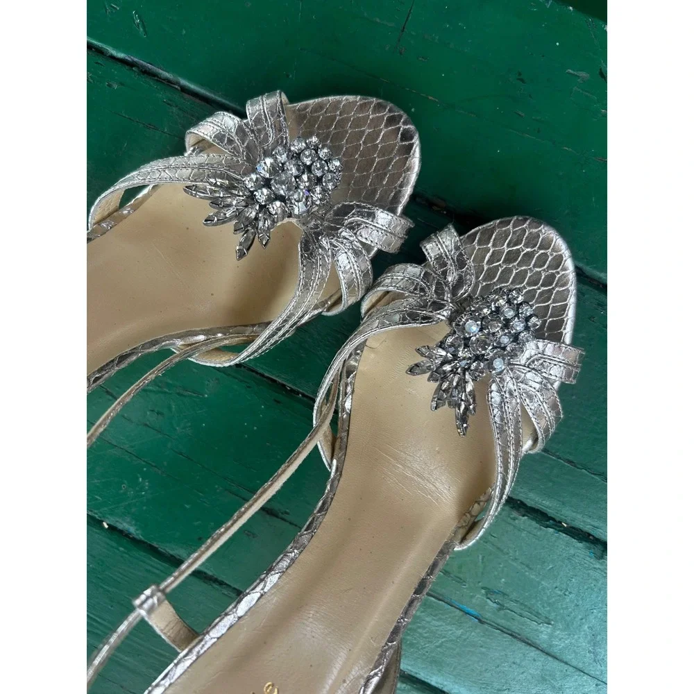 Kate Spade Sandals Women's Size 8.5 Silver Good Crystal Embellished‎ Bow